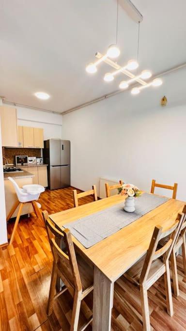 Otopeni Airport Apartment With Private Garden المظهر الخارجي الصورة